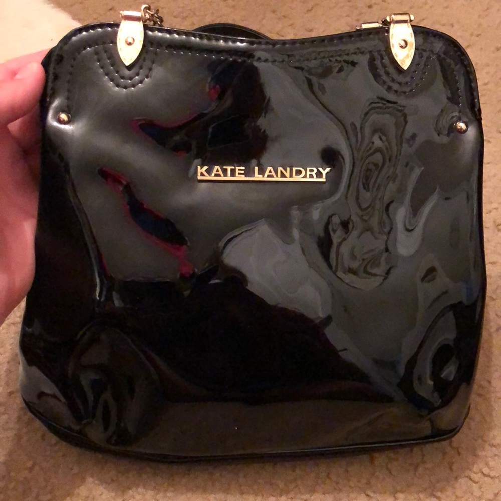 Black shinny purse